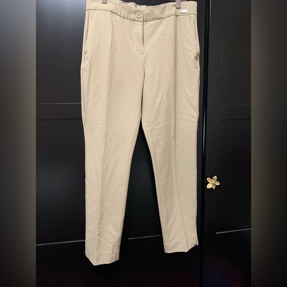 Badgley Mischka size 10 Beige Pants classic dress office workwear basics